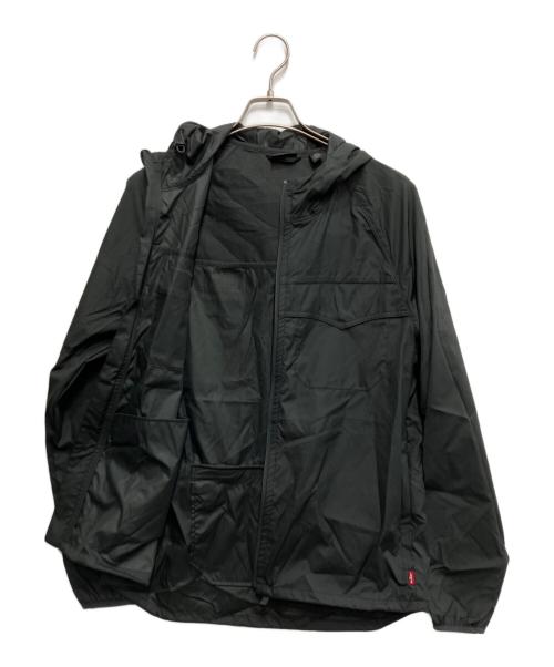 LEVI'S（リーバイス）LEVI'S (リーバイス) ウインドブレーカー ブラック サイズ:M 未使用品の古着・服飾アイテム