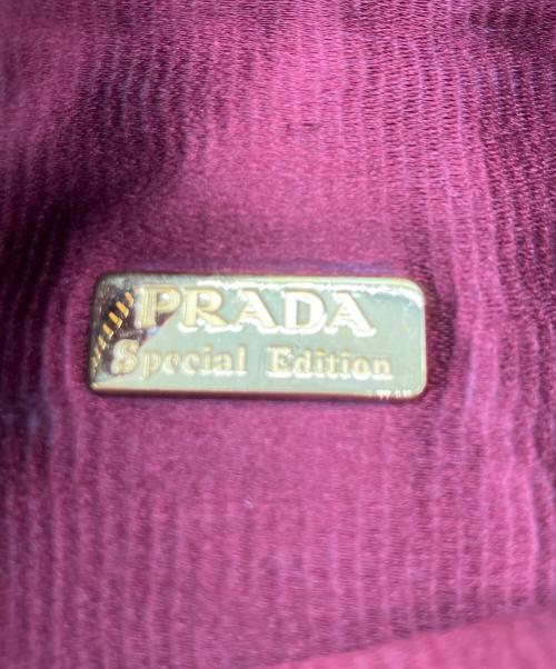 PRADA（プラダ）PRADA (プラダ) サテンポーチ レッドの古着・服飾アイテム