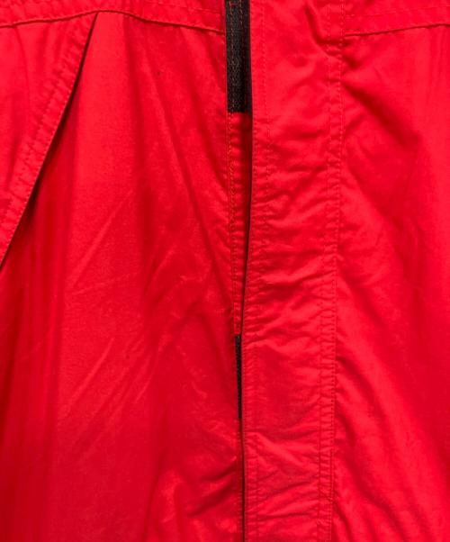 marlboro（マルボロ）marlboro (マルボロ) マウンテンパーカー レッド サイズ:freeの古着・服飾アイテム