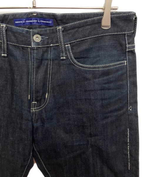 DENIM BY VANQUISH（デニムバイヴァンキッシュ）DENIM BY VANQUISH (デニムバイヴァンキッシュ) FRAGMENT DESIGN (フラグメントデザイン) デニムパンツ インディゴ サイズ:34の古着・服飾アイテム