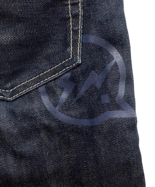 DENIM BY VANQUISH（デニムバイヴァンキッシュ）DENIM BY VANQUISH (デニムバイヴァンキッシュ) FRAGMENT DESIGN (フラグメントデザイン) デニムパンツ インディゴ サイズ:34の古着・服飾アイテム