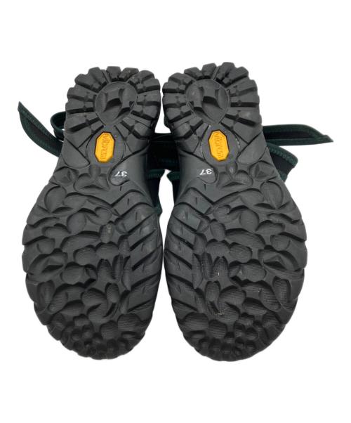 TOGA PULLA（トーガ プルラ）TOGA PULLA (トーガ プルラ) CUTOUT SNEAKERS SANDALS ブラック サイズ:37の古着・服飾アイテム