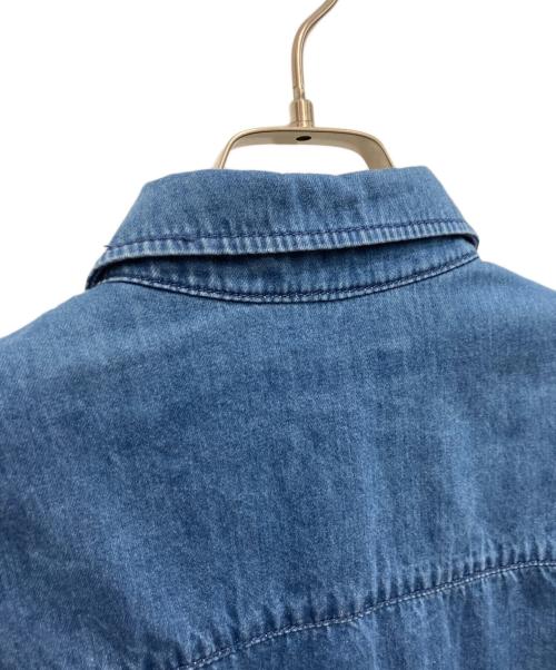 UNTITLED（アンタイトル）UNTITLED (アンタイトル) ヘイジーライトデニムシャツ ブルー サイズ:2の古着・服飾アイテム