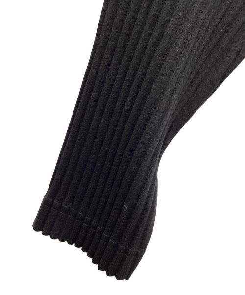 HOMME PLISSE ISSEY MIYAKE（オム プリッセ イッセイ ミヤケ）HOMME PLISSE ISSEY MIYAKE (オム プリッセ イッセイ ミヤケ) プリーツレースアップシャツ ブラック サイズ:2の古着・服飾アイテム