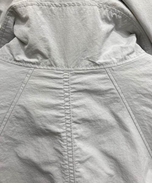UNTITLED（アンタイトル）UNTITLED (アンタイトル) 袖コンシャスマウンテンパーカー ブルー サイズ:2の古着・服飾アイテム