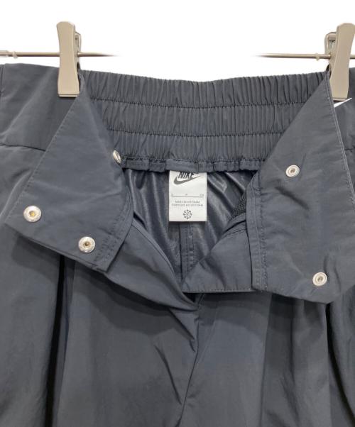 NIKE（ナイキ）NIKE (ナイキ) アシンメトリカルウエストパンツ ブラック サイズ:Sの古着・服飾アイテム
