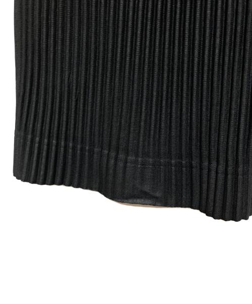 HOMME PLISSE ISSEY MIYAKE（オム プリッセ イッセイ ミヤケ）HOMME PLISSE ISSEY MIYAKE (オム プリッセ イッセイ ミヤケ) 26SSプリーツワイドパンツ ブラック サイズ:1の古着・服飾アイテム