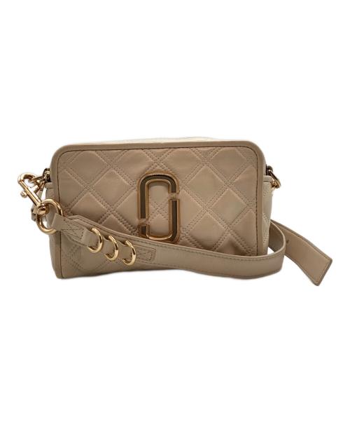 MARC JACOBS（マークジェイコブス）MARC JACOBS (マークジェイコブス) THE QUILTED SOFTSHOT ベージュの古着・服飾アイテム