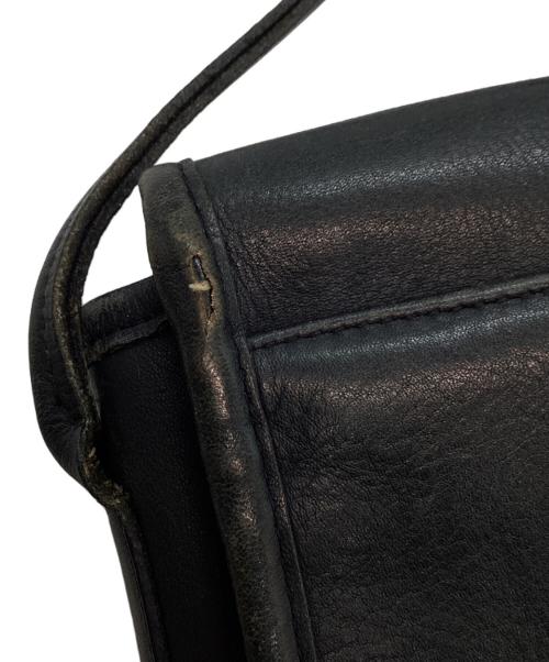 COACH（コーチ）COACH (コーチ) フラップショルダーバッグ ネイビーの古着・服飾アイテム
