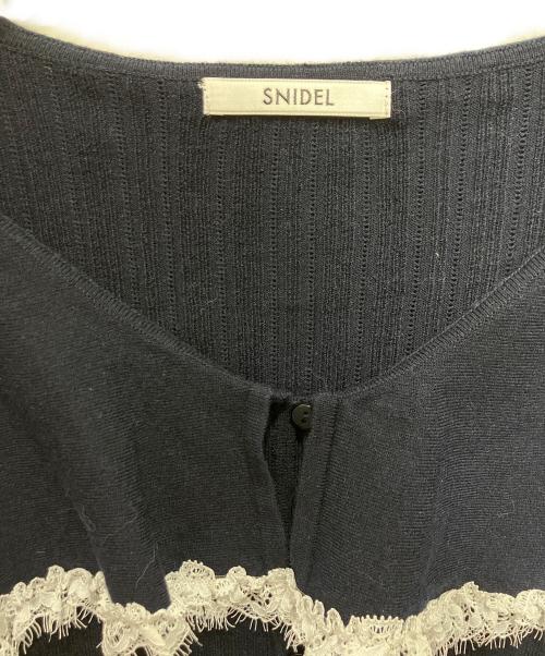 Snidel（スナイデル）Snidel (スナイデル) Sustainableビッグカラーレーストリムニットプルオーバー ネイビー サイズ:freeの古着・服飾アイテム