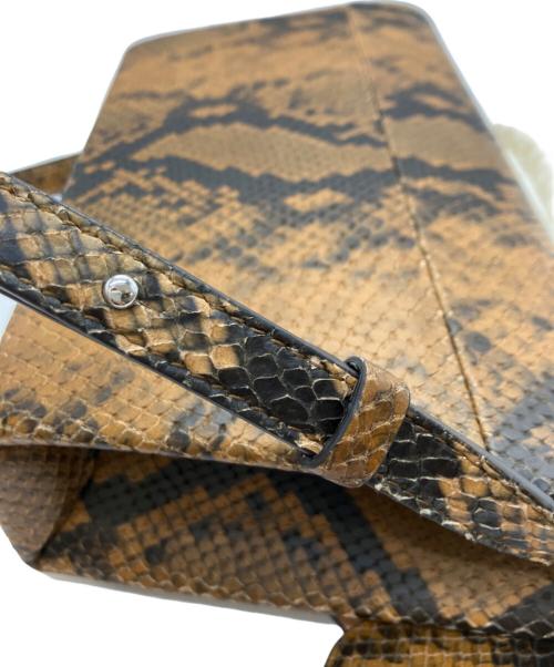 Maison Margiela（メゾンマルジェラ）Maison Margiela (メゾンマルジェラ) Snatched Python ショルダーバッグ ブラウンの古着・服飾アイテム
