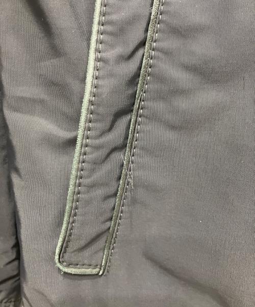 ARMANI COLLEZIONI（アルマーニ コレツィオーニ）ARMANI COLLEZIONI (アルマーニ コレツィオーニ) ラビットファーライニングスタンドカラージャケット ブラック サイズ:50の古着・服飾アイテム