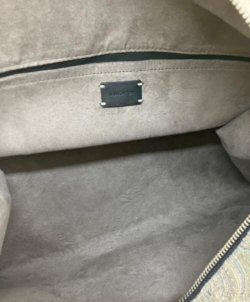 A VACATION（ア ヴァケーション）A VACATION (ア ヴァケーション) journal standard L'essage (ジャーナルスタンダード レサージュ) 別注CLUB BAG ベージュ 未使用品の古着・服飾アイテム