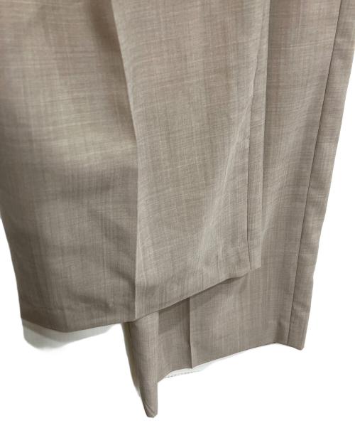 LIDnM（リドム）LIDnM (リドム) ワイドタックパンツ ベージュ サイズ:Mの古着・服飾アイテム