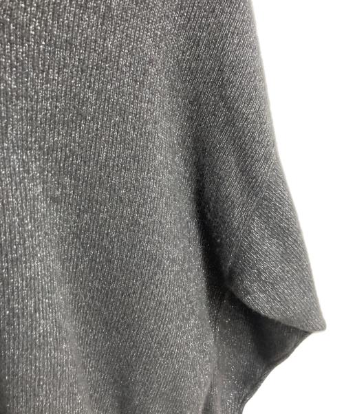 UNITED ARROWS（ユナイテッドアローズ）UNITED ARROWS (ユナイテッドアローズ) フォックス ウール ラメ Vネック ニット グレー サイズ:不明の古着・服飾アイテム