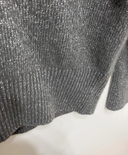 UNITED ARROWS（ユナイテッドアローズ）UNITED ARROWS (ユナイテッドアローズ) フォックス ウール ラメ Vネック ニット グレー サイズ:不明の古着・服飾アイテム