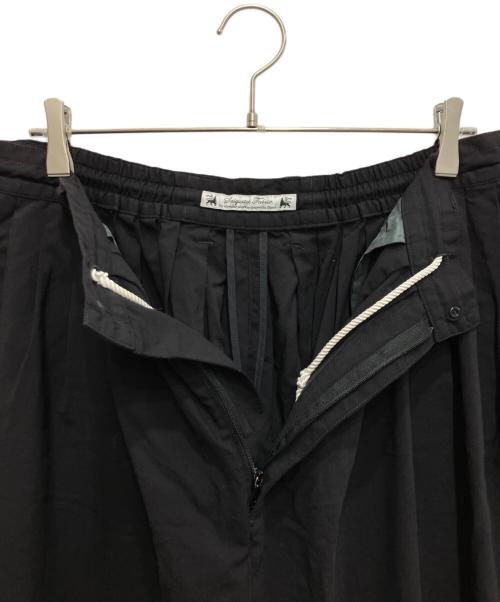 SASQUATCHfabrix.（サスクワッチファブリックス）SASQUATCHfabrix. (サスクワッチファブリックス) BIG SILHOUETTE TAPERED PANTS ブラック サイズ:Lの古着・服飾アイテム