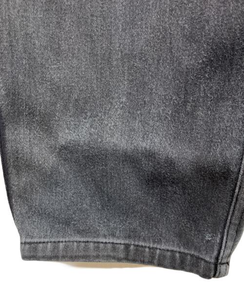 COMME des GARCONS HOMME（コムデギャルソン オム）COMME des GARCONS HOMME (コムデギャルソン オム) テーパードデニムパンツ グレー サイズ:Sの古着・服飾アイテム