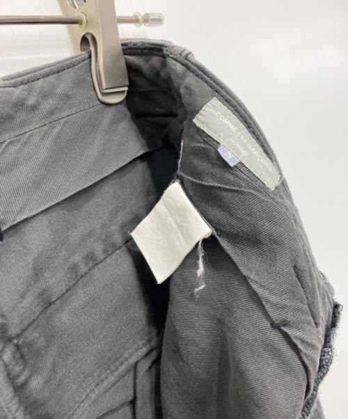 COMME des GARCONS HOMME（コムデギャルソン オム）COMME des GARCONS HOMME (コムデギャルソン オム) テーパードデニムパンツ グレー サイズ:Sの古着・服飾アイテム