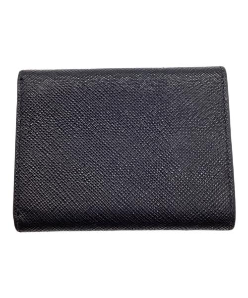PRADA（プラダ）PRADA (プラダ) サフィアーノ3つ折り財布 ブラックの古着・服飾アイテム