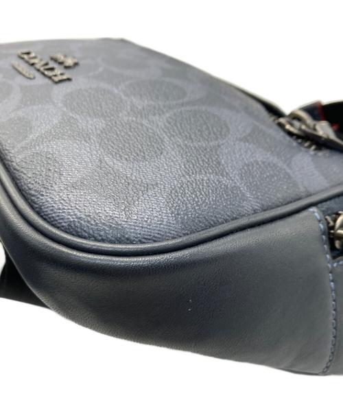 COACH（コーチ）COACH (コーチ) エリアスボディーバッグ ブラック×グレーの古着・服飾アイテム