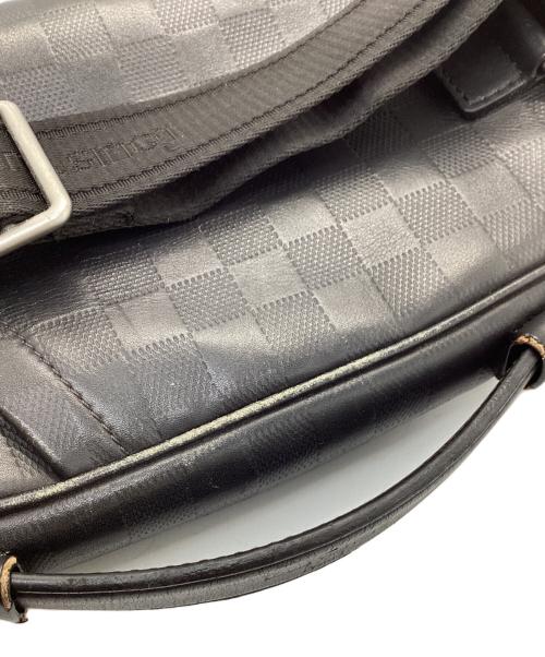 LOUIS VUITTON（ルイ ヴィトン）LOUIS VUITTON (ルイ ヴィトン) ダミエ・アンフィニ アンブレールクロスボディバッグ ブラックの古着・服飾アイテム