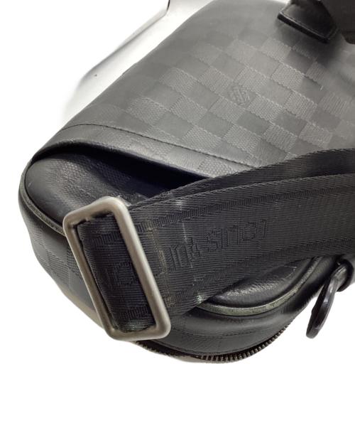 LOUIS VUITTON（ルイ ヴィトン）LOUIS VUITTON (ルイ ヴィトン) ダミエ・アンフィニ アンブレールクロスボディバッグ ブラックの古着・服飾アイテム
