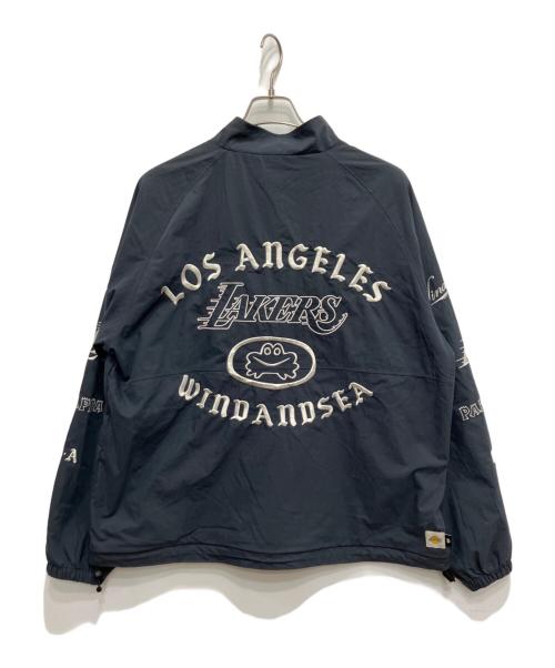 WIND AND SEA（ウィンダンシー）WIND AND SEA (ウィンダンシー) NBA (エヌビーエー) PARAPPA x LAKERS BLUSON グレー サイズ:Lの古着・服飾アイテム