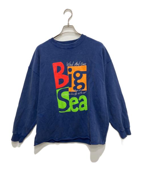 WIND AND SEA（ウィンダンシー）WIND AND SEA (ウィンダンシー) Big Sea Crewneck Sweatshirt ブルー サイズ:XLの古着・服飾アイテム