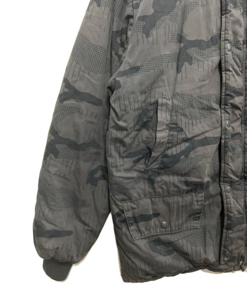 stussy（ステューシー）stussy (ステューシー) リバーシブル中綿ジャケット グレー サイズ:Sの古着・服飾アイテム