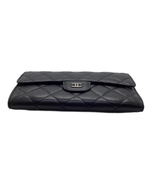 CHANEL（シャネル）CHANEL (シャネル) マトラッセフラップウォレット ブラックの古着・服飾アイテム