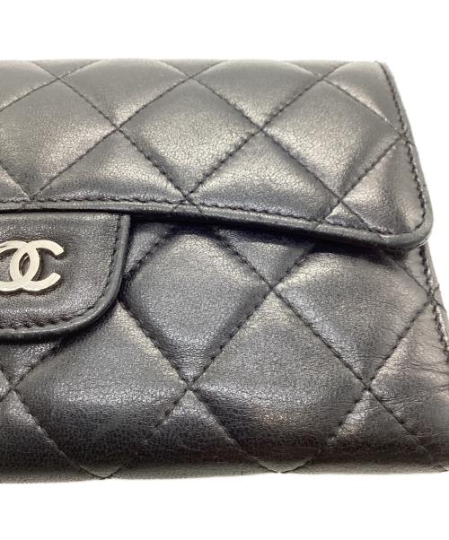 CHANEL（シャネル）CHANEL (シャネル) マトラッセフラップウォレット ブラックの古着・服飾アイテム