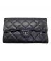 CHANEL（シャネル）の古着「マトラッセフラップウォレット」｜ブラック