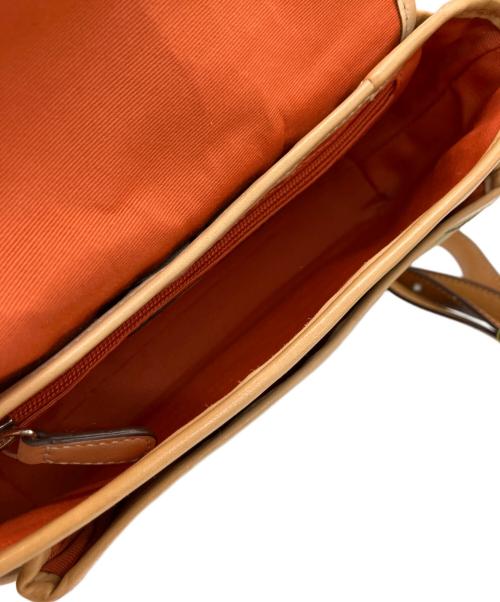 COACH（コーチ）COACH (コーチ) シグネチャーショルダーバッグ ベージュの古着・服飾アイテム