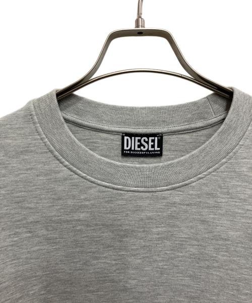 DIESEL（ディーゼル）DIESEL (ディーゼル) クルーネックスウェット グレー サイズ:Sの古着・服飾アイテム