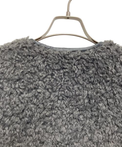 JOURNAL STANDARD relume（ジャーナルスタンダード レリューム）JOURNAL STANDARD relume (ジャーナルスタンダード レリューム) シープフェイクファージップベスト グレー サイズ:freeの古着・服飾アイテム