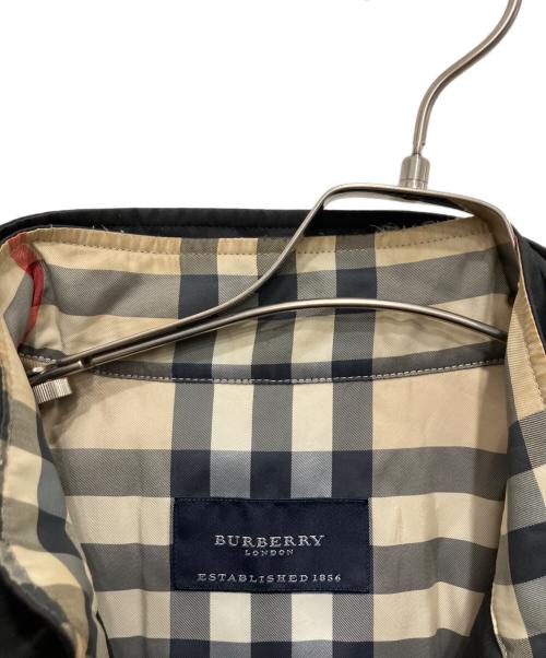 BURBERRY（バーバリー）BURBERRY (バーバリー) ハンティングジャケット ブラック サイズ:LLの古着・服飾アイテム