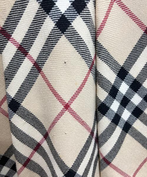 BURBERRY LONDON（バーバリーロンドン）BURBERRY LONDON (バーバリーロンドン) ノバチェックウールスカート アイボリー サイズ:38の古着・服飾アイテム