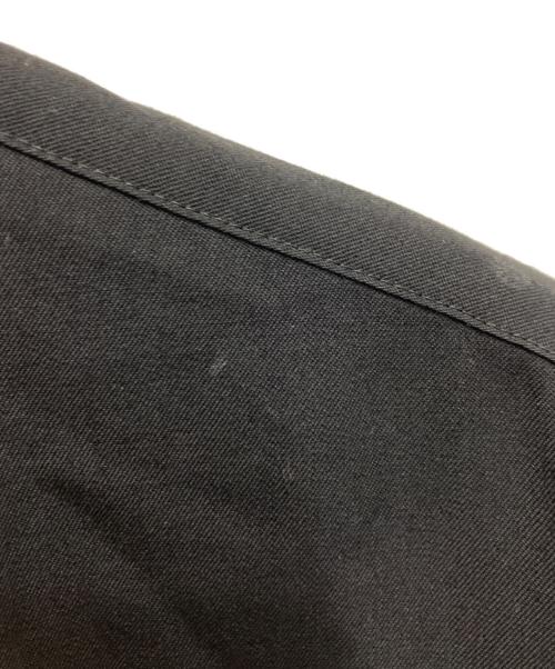 Yohji Yamamoto pour homme（ヨウジヤマモト プールオム）Yohji Yamamoto pour homme (ヨウジヤマモト プールオム) スパンコールジップアップシャツ ブラック サイズ:SIZE3の古着・服飾アイテム