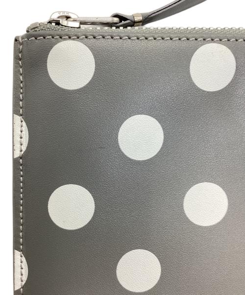 COMME des GARCONS（コムデギャルソン）COMME des GARCONS (コムデギャルソン) Palka Dots Printed レザーポーチ グレーの古着・服飾アイテム