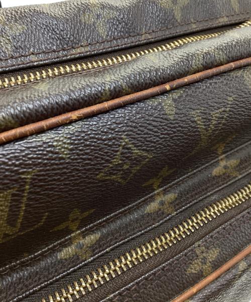 LOUIS VUITTON（ルイ ヴィトン）LOUIS VUITTON (ルイ ヴィトン) ナイル ショルダーバッグ ブラウンの古着・服飾アイテム