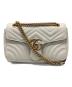 GUCCI（グッチ）の古着「GGマーモント チェーンショルダーバッグ」｜ホワイト