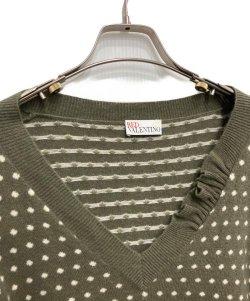 RED VALENTINO（レッドヴァレンティノ）RED VALENTINO (レッドヴァレンティノ) カシミヤVネックニット カーキ サイズ:不明の古着・服飾アイテム
