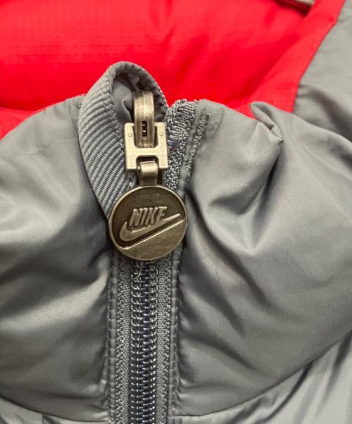 NIKE（ナイキ）NIKE (ナイキ) リバーシブルダウンベスト グレー×レッド サイズ:Lの古着・服飾アイテム