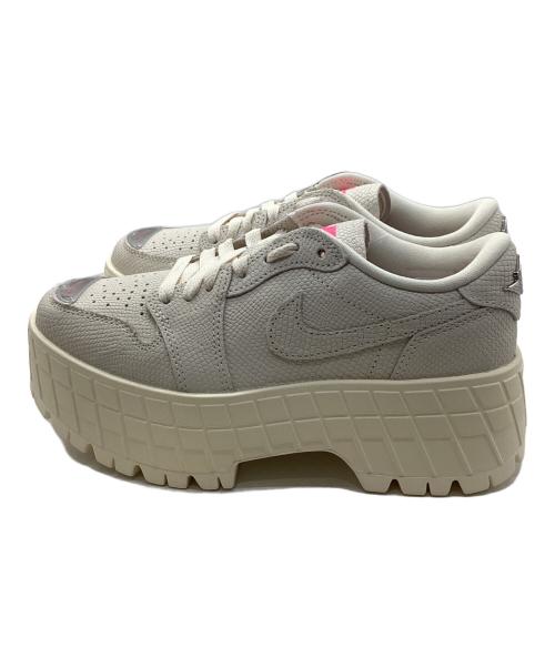 NIKE（ナイキ）NIKE (ナイキ) ジョーダン 1 ブルックリン LOW ホワイト サイズ:23cm 未使用品の古着・服飾アイテム
