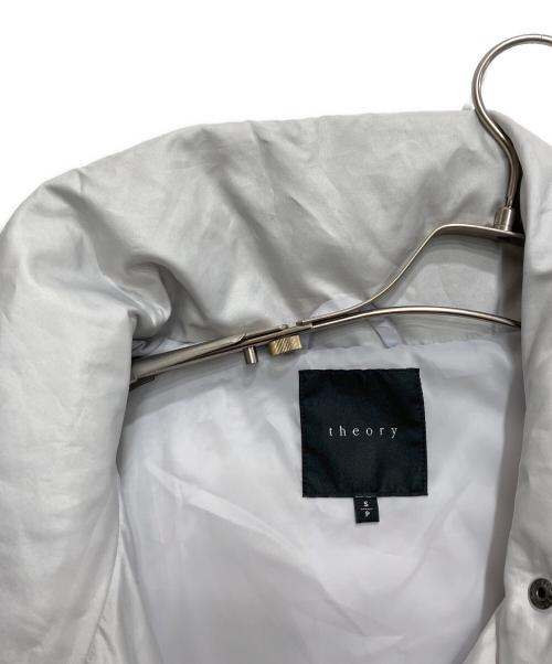 theory（セオリー）theory (セオリー) スタンドカラーダウンコート グレー サイズ:Sの古着・服飾アイテム