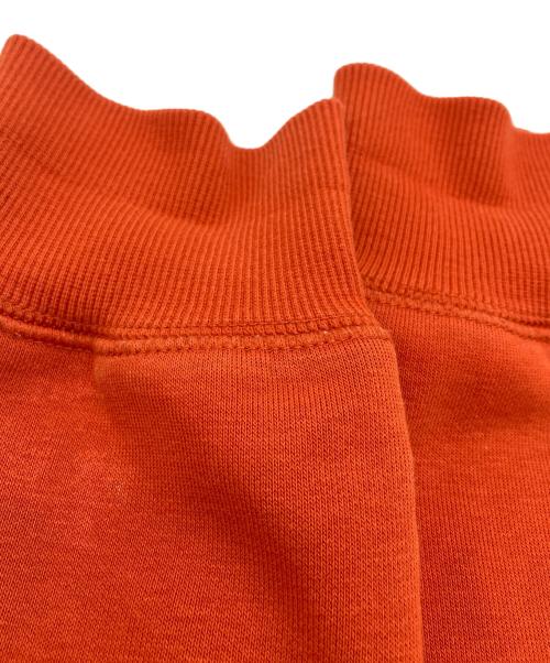 Carhartt WIP（カーハート ワーク イン プログレス）Carhartt WIP (カーハート ワーク イン プログレス) CHASE SWEAT SHIRT オレンジ サイズ:SIZE Mの古着・服飾アイテム