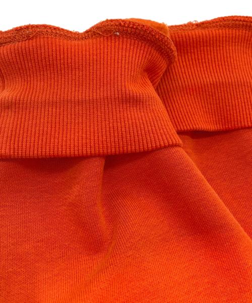 Carhartt WIP（カーハート ワーク イン プログレス）Carhartt WIP (カーハート ワーク イン プログレス) CHASE SWEAT SHIRT オレンジ サイズ:SIZE Mの古着・服飾アイテム