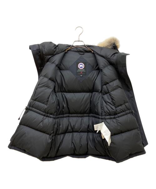 CANADA GOOSE（カナダグース）CANADA GOOSE (カナダグース) CHARLOTTE PARKA ネイビー サイズ:Mの古着・服飾アイテム