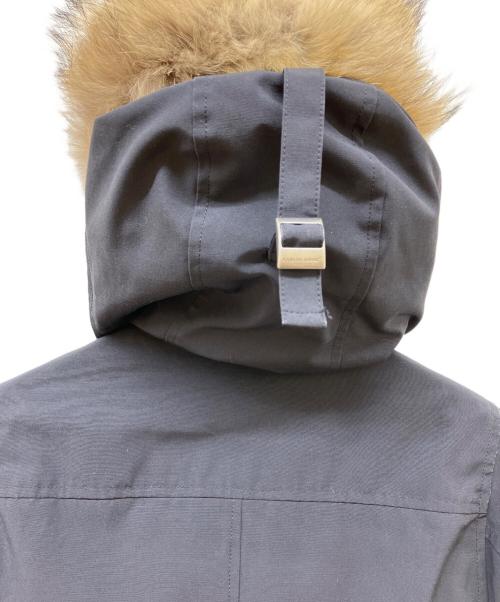 CANADA GOOSE（カナダグース）CANADA GOOSE (カナダグース) CHARLOTTE PARKA ネイビー サイズ:Mの古着・服飾アイテム